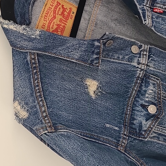 Levis Denim jean trucker jacket distressed size medium - Picture 6 of 11